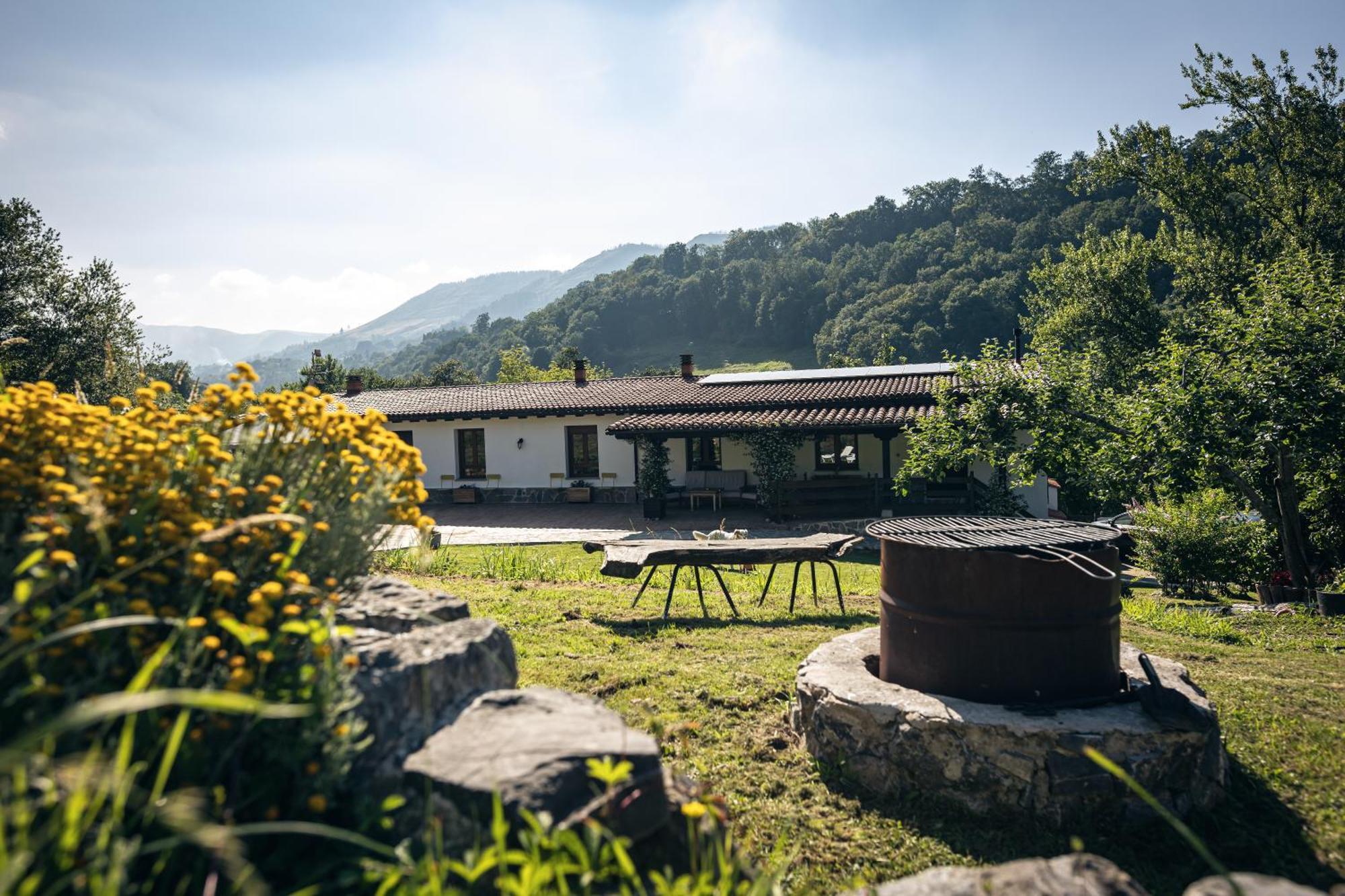 Finca La Naguada Casa Rural En Asturias Beloncio 外观 照片